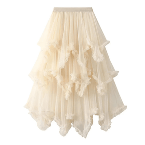 Älvinspirerad tyllkjol med asymmetrisk fåll Beige / One Size