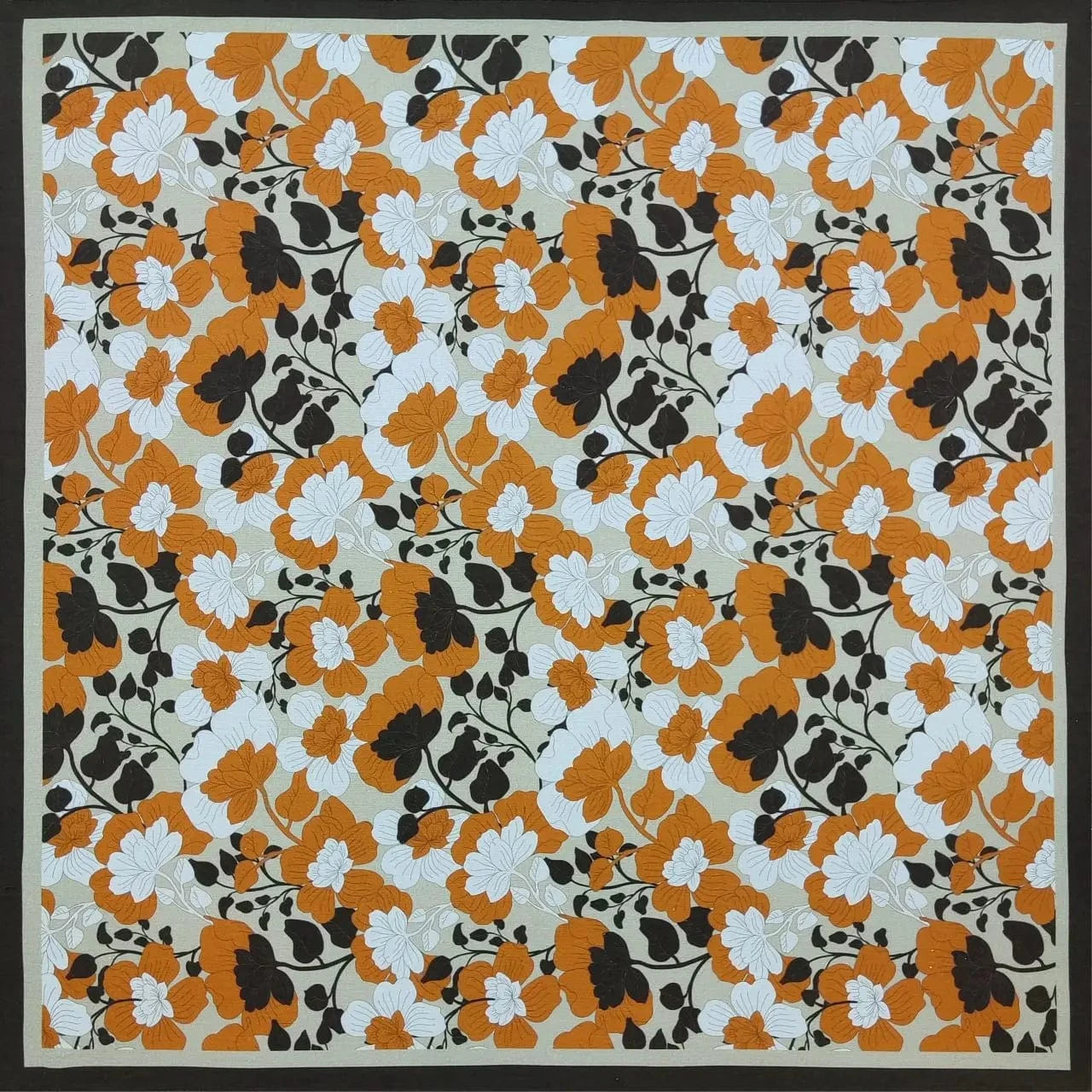 Blommig Retro Bandana i 70-talsstil Orangebrunblommig