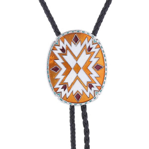 Bolo tie i justerbart läder med färgstarkt totemmönster Gul