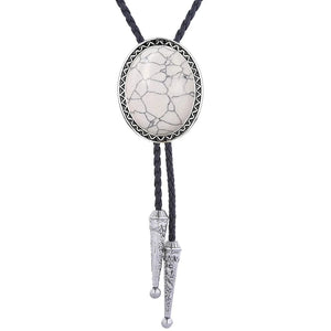 Bolo tie med vit marmormönstrad sten och flätat lädersnöre Vit