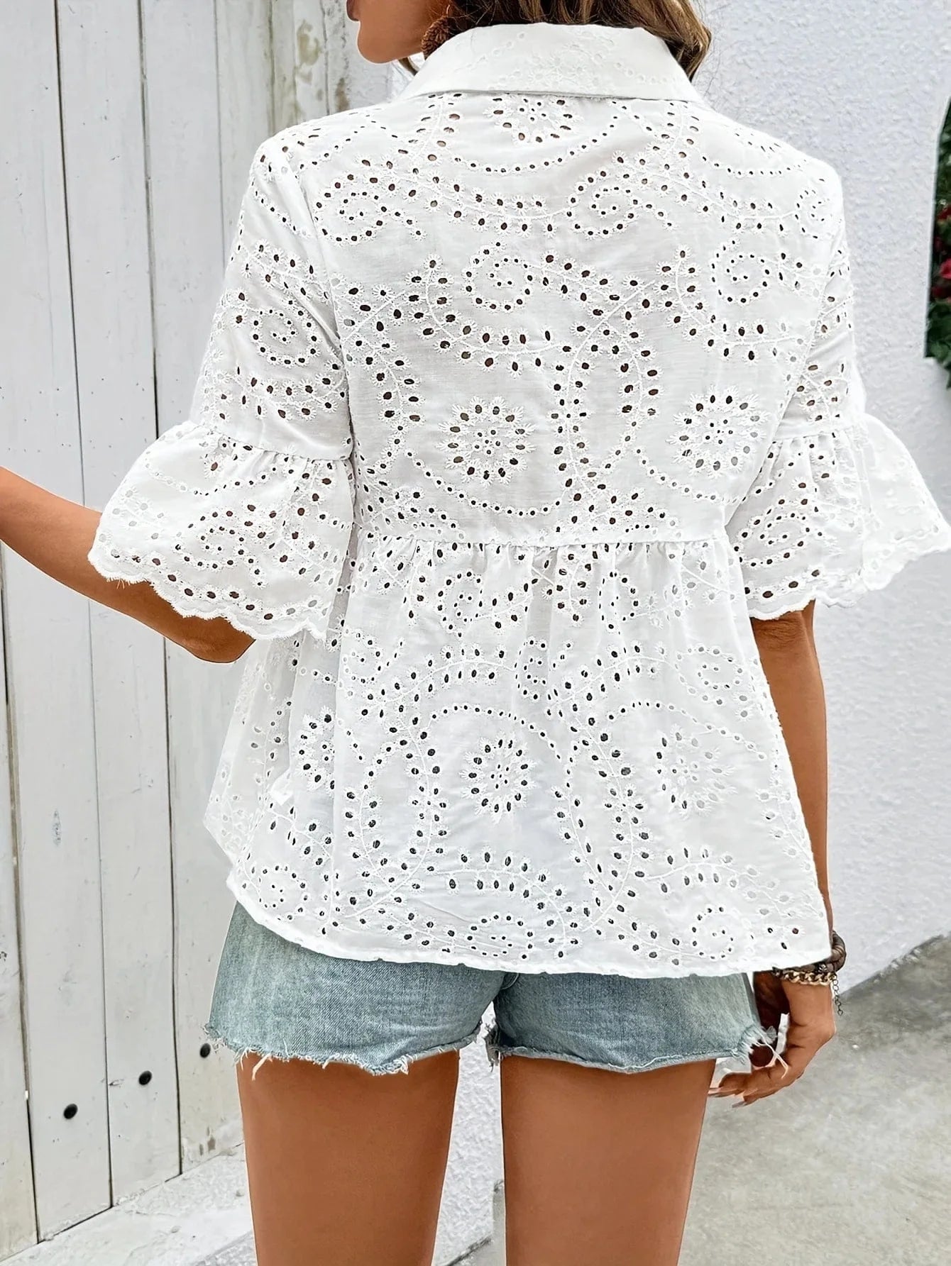 Broderie anglaise blus
