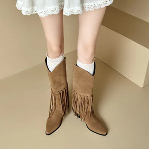 Cowboyboots med fransar i mjuk mockalook