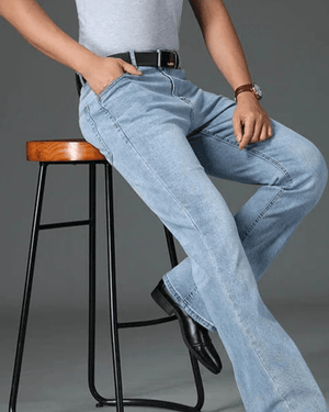 Ljusblå jeans herr
