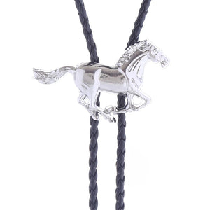 Western Bolo Tie med galopperande häst