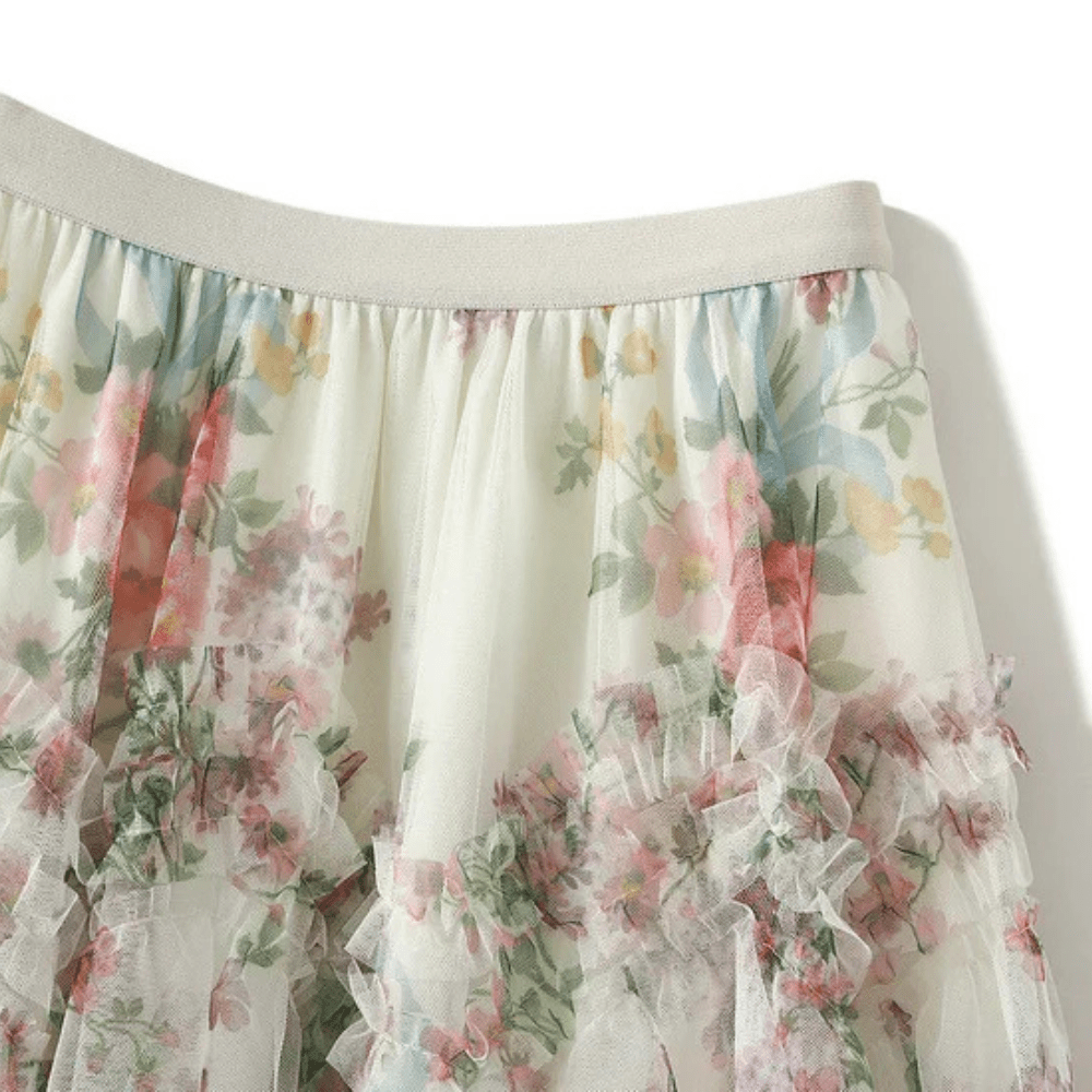 Bohemisk tyllkjol med blommigt akvarellmönster