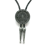 Bolo tie i aztekisk design med genuint läder Silver