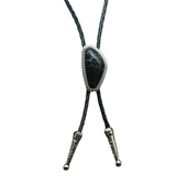 Bolo tie med färgad sten i oregelbunden form Svart