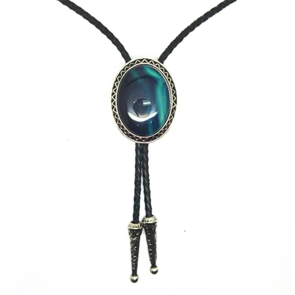 Bolo tie med glasdetalj och ovalt vintagehänge Marinblå1