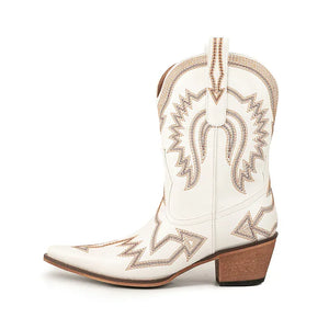 Broderade låga cowboyboots med chunky klack