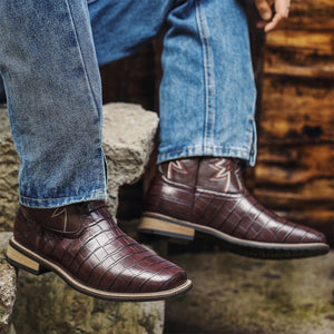 Alligator cowboy boots