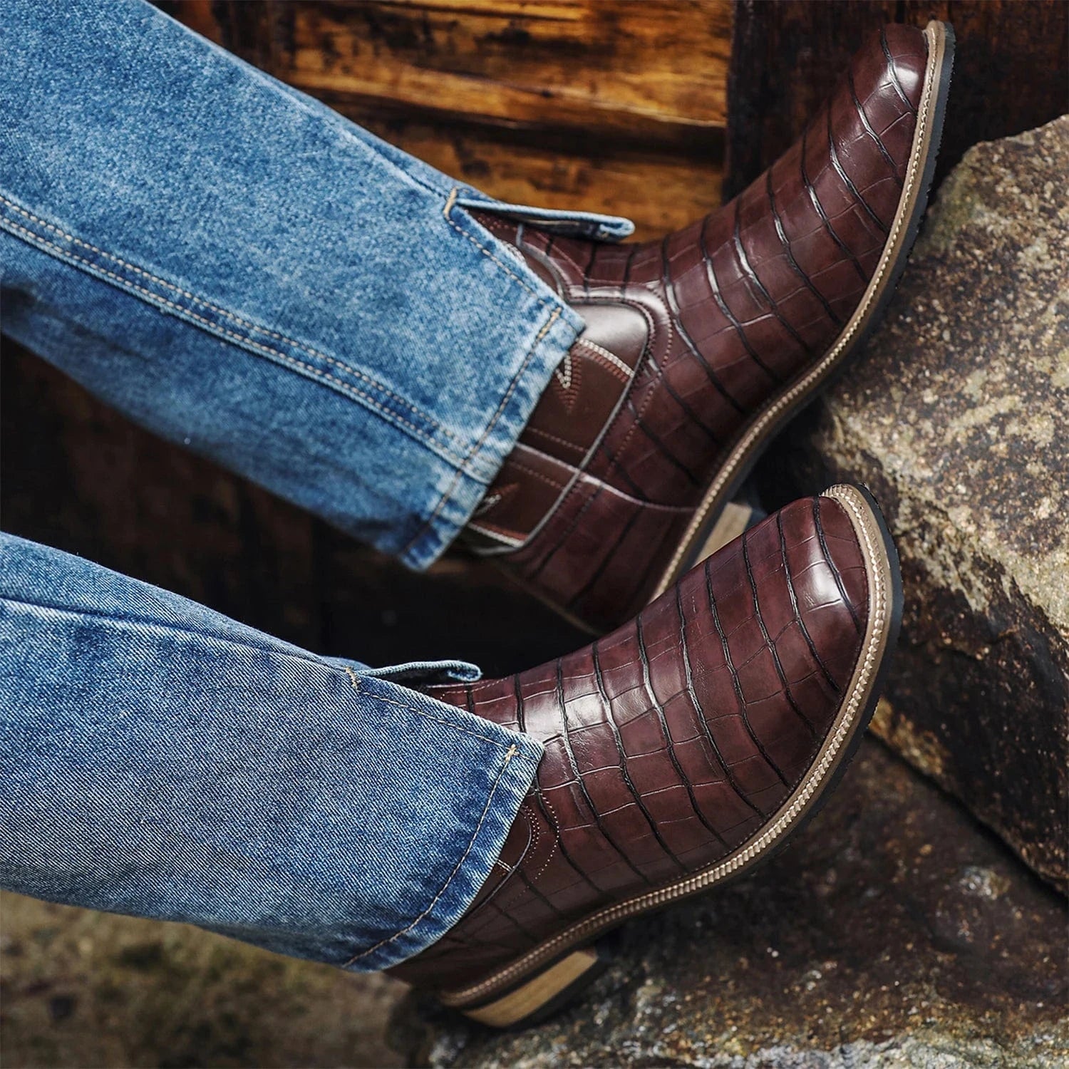 Alligator cowboy boots