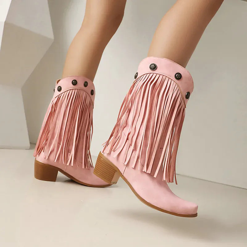 Cowboyboots med fransar och nitar i västernstil