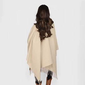 Elegant poncho jacka dam