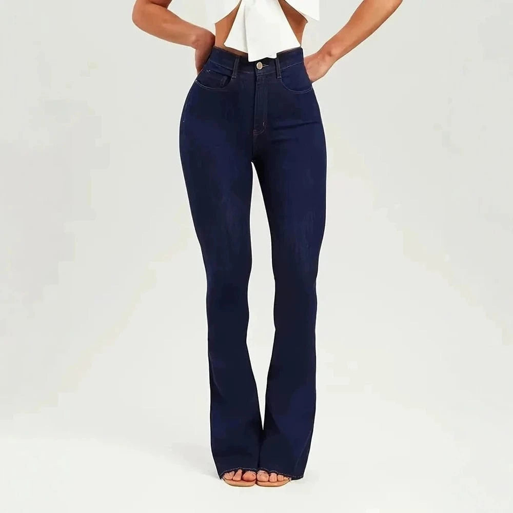 Högmidjade mörkblå flare jeans
