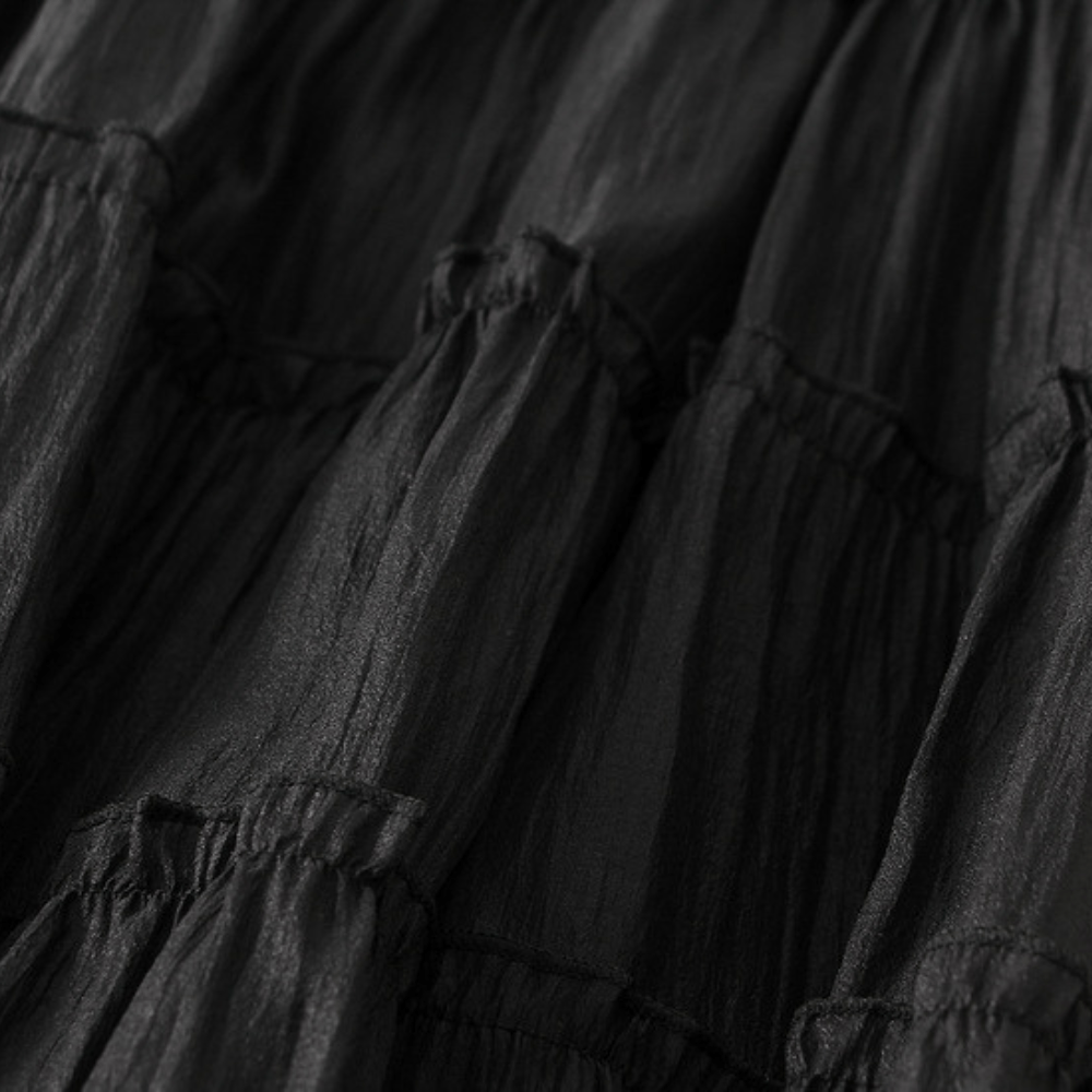 Maxikjol med lager-på-lager av tyll