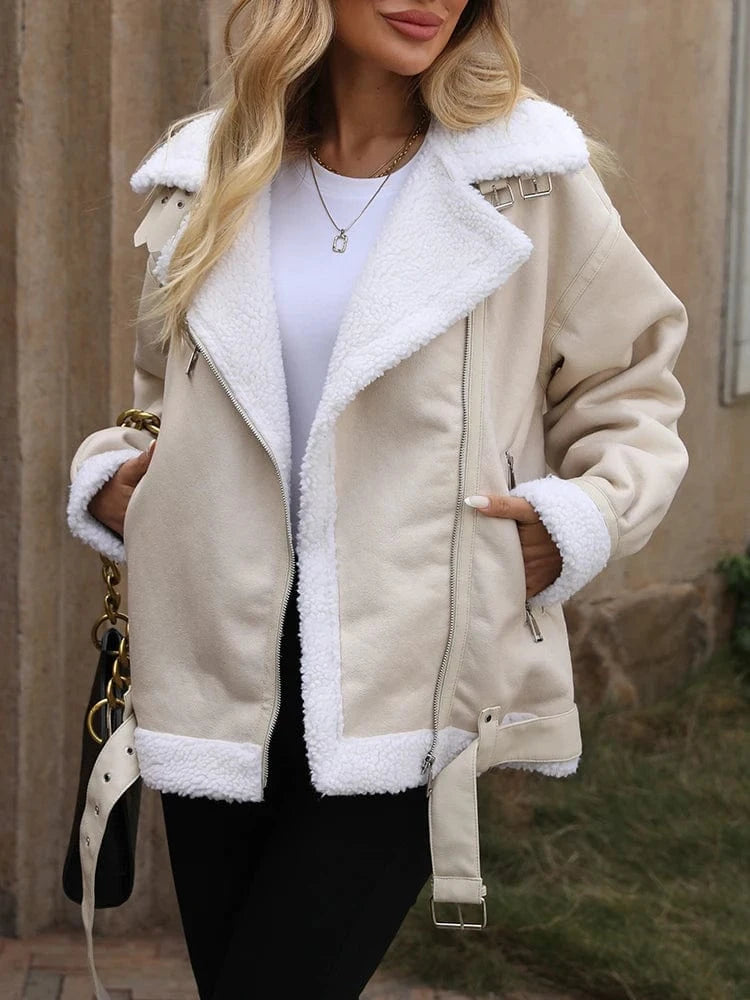 Varm beige shearlingjacka i skinnimitation