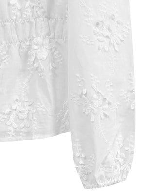 Vit broderad blus i broderie anglaise med ballongärm